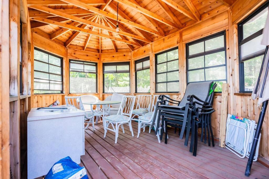Lake Muskoka Cottage One Thousand And One Night Gravenhurst Exterior photo