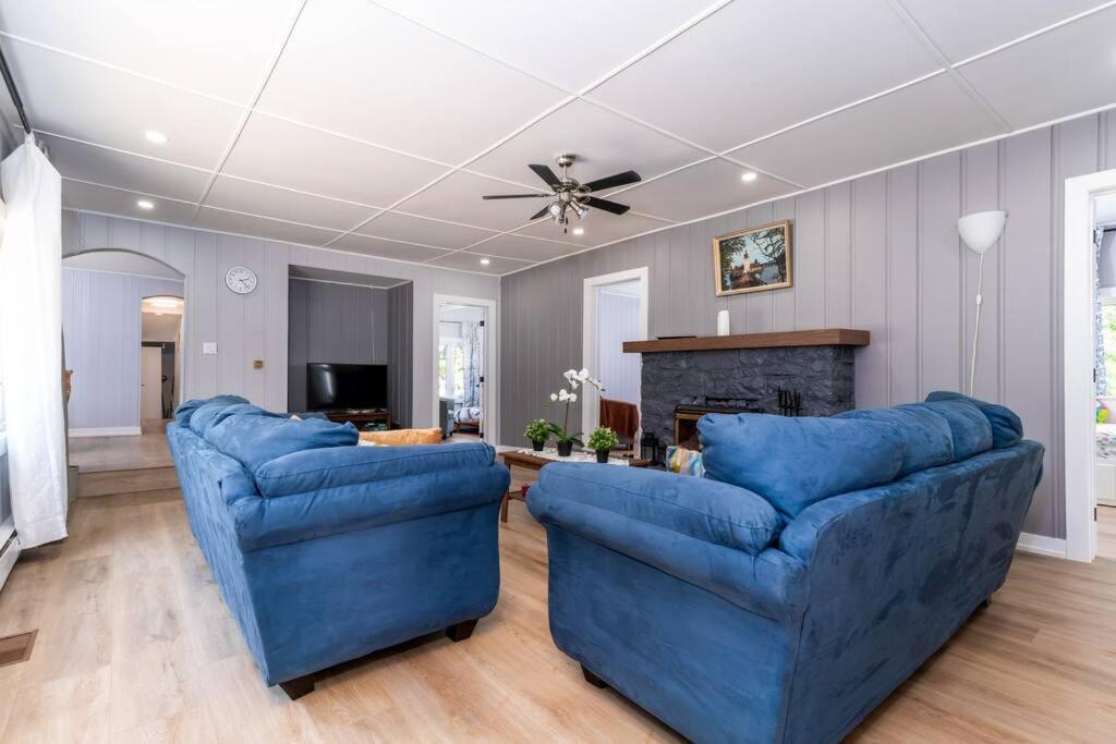 Lake Muskoka Cottage One Thousand And One Night Gravenhurst Exterior photo