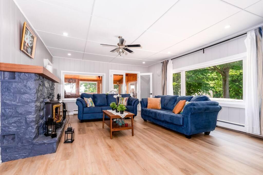 Lake Muskoka Cottage One Thousand And One Night Gravenhurst Exterior photo